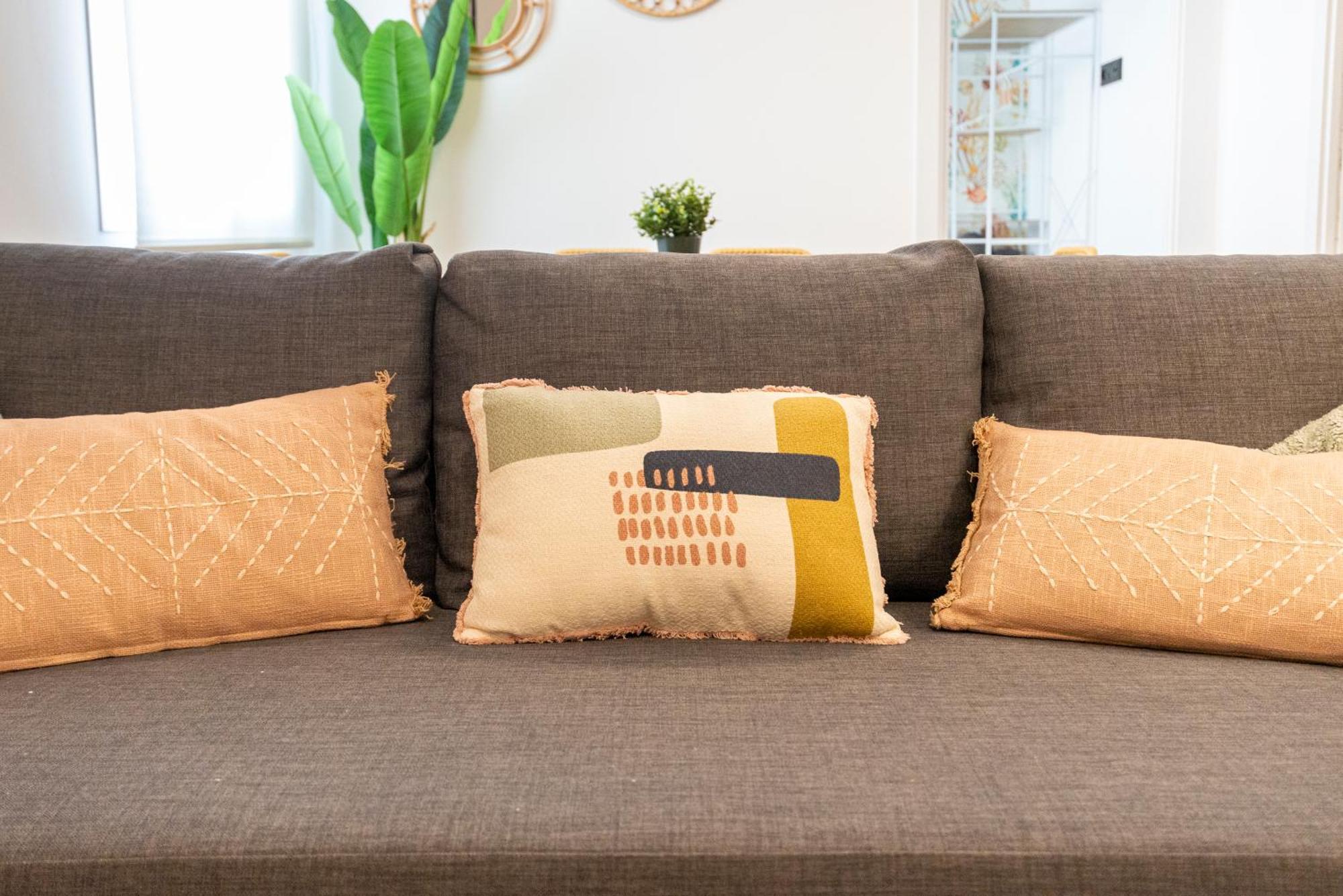 II Cozy & Modern Apartment Ayr マラガ エクステリア 写真